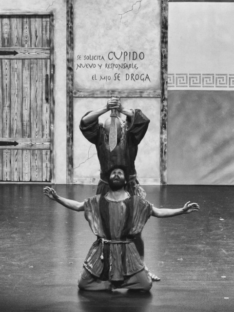 TEATRO KUMEN LLEVA EL ESPECTACULO DEL AÑO,  ´LA COMEDIA DE MILES GLORIOSUS´ A LAVIANA. 