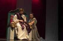 YO, CLAUDIO se puede ver esta semana en Corvera y San Martín del Rey Aurelio.