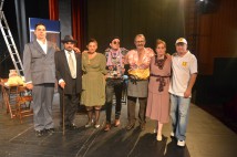 TEATRO KUMEN DEJA DE REPRESENTAR  ´LA APUESTA LOS CENTOLLOS´ de José Neira.